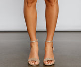 Verzauberte Glamour-High-Heels mit Glitzer-Blockabsatz